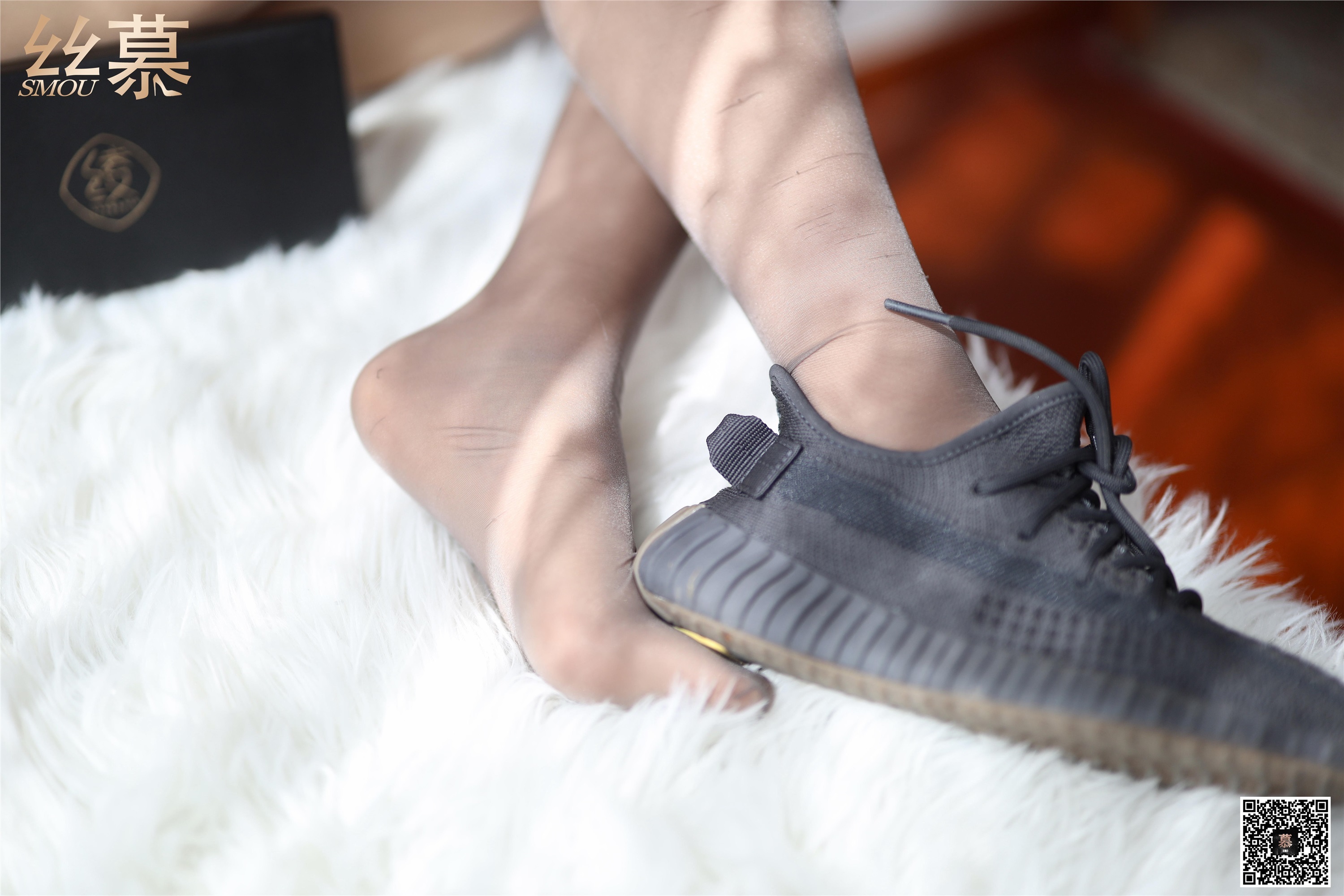 丝慕写真 特写集 TX041《缠在腿上的双丝诱惑-米朵》